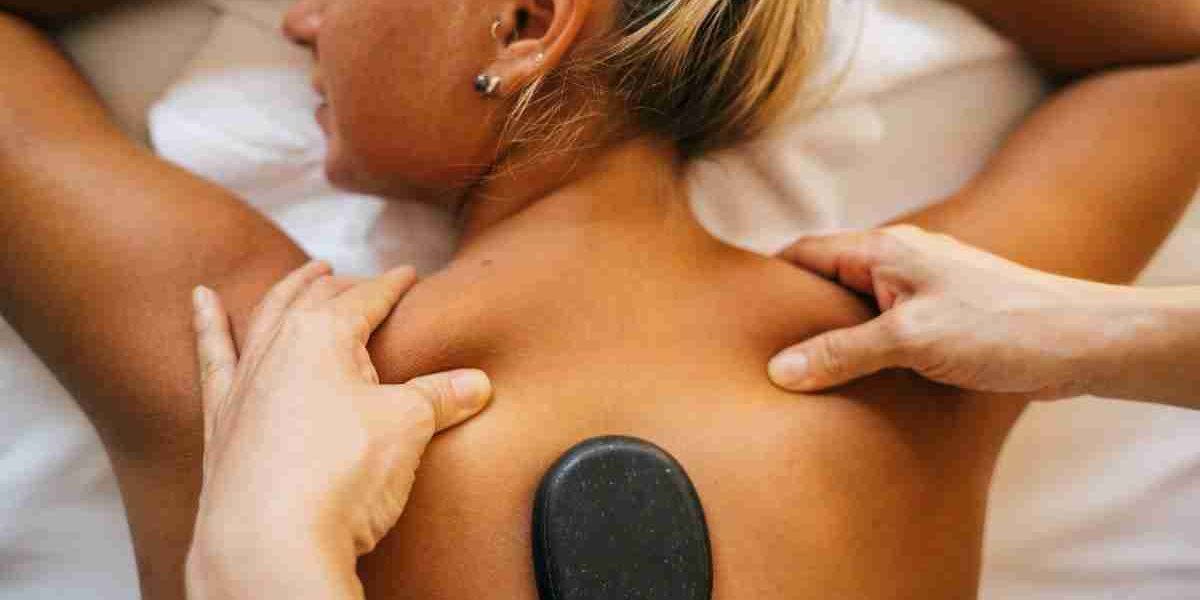 beneficios de los masajes con piedras calientes